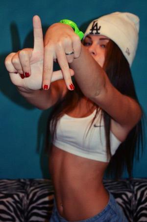 Meet local singles like Kyra from Michigan who want to fuck tonight
