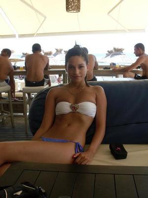 Meet local singles like Beatriz from New York who want to fuck tonight