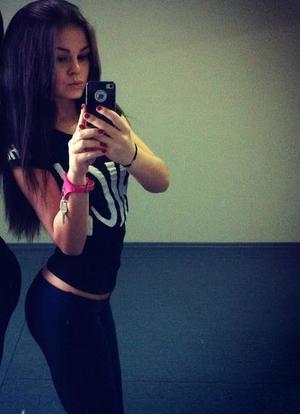 Yuri from Texarkana, Arkansas is looking for adult webcam chat