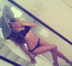 Escorts like Jimena are down to fuck you now!