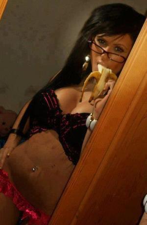 Escorts like Azaria are down to fuck you now!