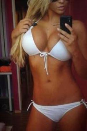 Escorts like Kaylin are down to fuck you now!
