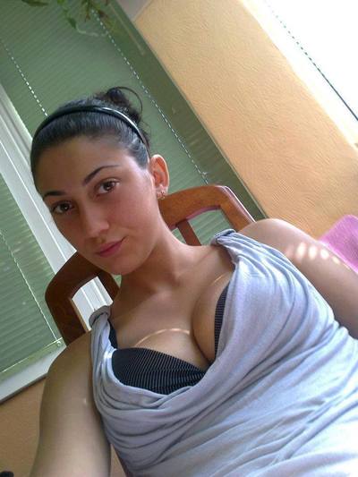 Lucrecia from Lompoc, California is interested in nsa sex with a nice, young man