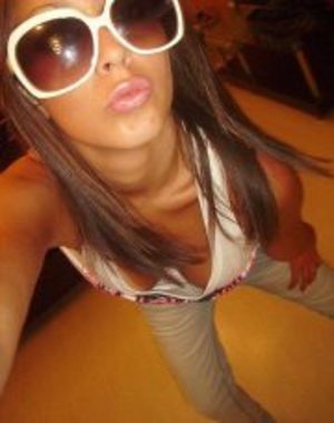 Aileen from Missouri is interested in nsa sex with a nice, young man