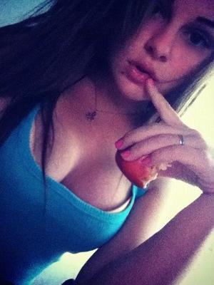 Looking for girls down to fuck? Cadence from Massachusetts is your girl