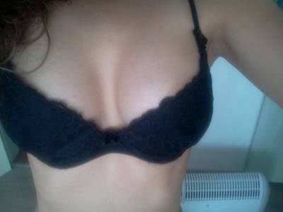 Helene from Coulee City, Washington is looking for adult webcam chat