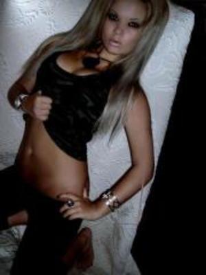 Meet local singles like Sabrina from New York who want to fuck tonight