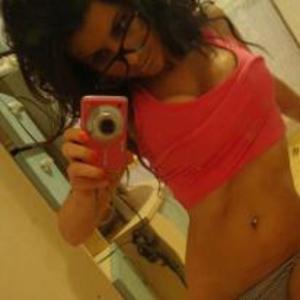 Meet local singles like Hazel from Tennessee who want to fuck tonight