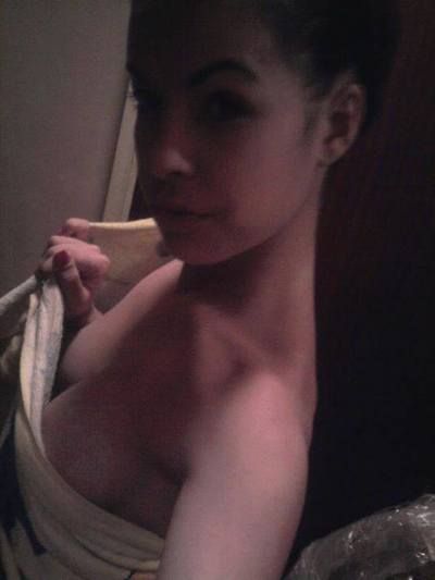 Meet local singles like Drema from Sanbornville, New Hampshire who want to fuck tonight