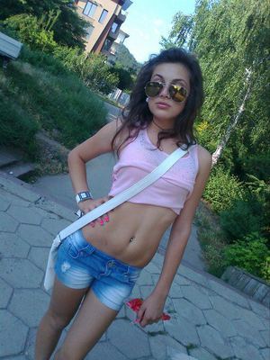 Meet local singles like Kari from Louisiana who want to fuck tonight