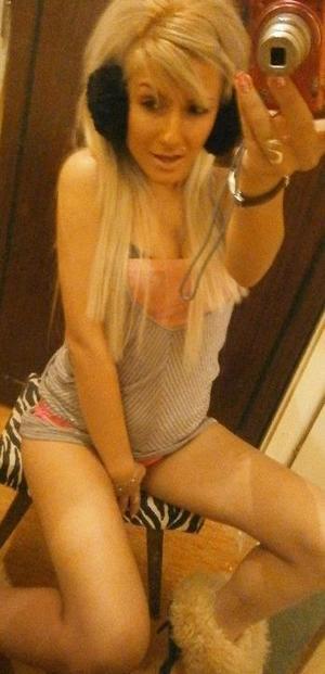 Gwendolyn from Texas is interested in nsa sex with a nice, young man