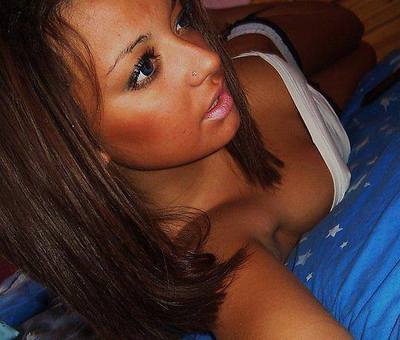 Meet local singles like Chelsea from Quebec who want to fuck tonight