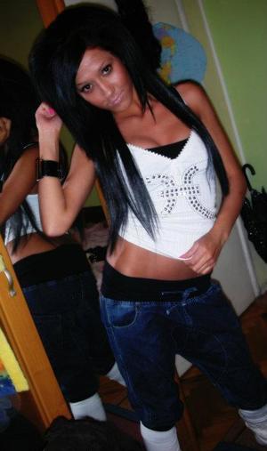 Escorts like Melissa are down to fuck you now!