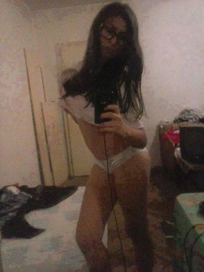 Escorts like Monique are down to fuck you now!