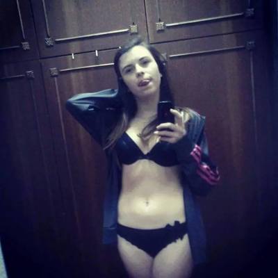 Ashley from Florida is the best local fuck buddy you can ever find