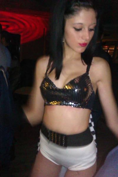 Francesca is a cheater looking for a guy like you!