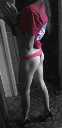 Looking for local cheaters? Take Tamara from Florida home with you