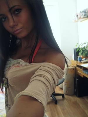 Amy is a cheater looking for a guy like you!