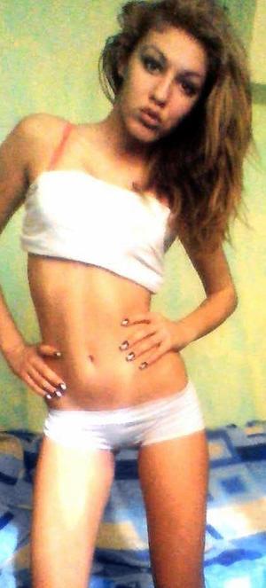 Carleigh from Texas is looking for adult webcam chat