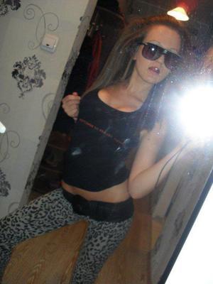 Jessica from Massachusetts is looking for adult webcam chat