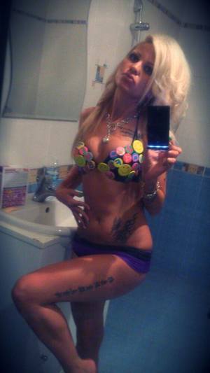 Looking for girls down to fuck? Theresa from Illinois is your girl