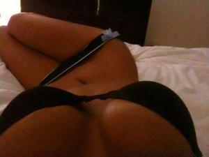 Looking for local cheaters? Take Estrella from Texas home with you